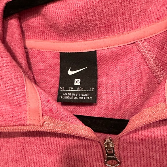 NIKE WOMEN’S PINK CROPPED QUARTER ZIP - Picture 4 of 4